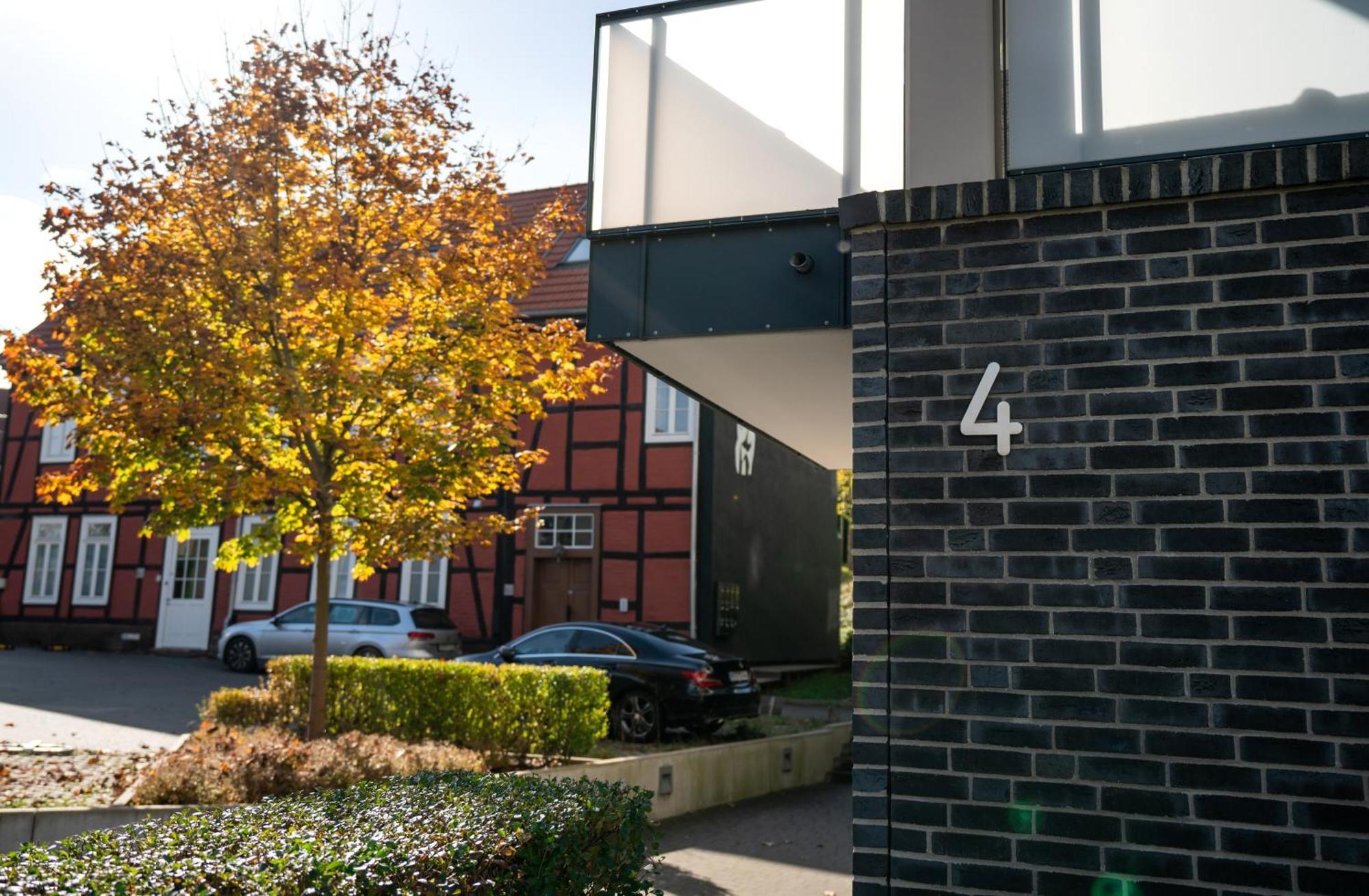 Reitz - Apartment I Zentrale Lage I Stellplatz I 55Qm I 2 Zimmer I Kueche I Bad I Terrasse Bad Hersfeld Bagian luar foto